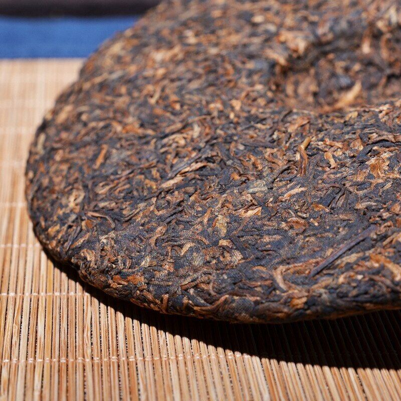 Qiao Mu Jin Zhen * Yunnan Puerh Golden Bud Pu-erh Tea Cake Ripe Puer Shu 357g