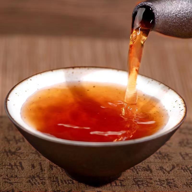 Palace Golden Buds Puerh Ripe Tea Cake Yunnan Pu-erh Cooked Tea Black Tea 357g