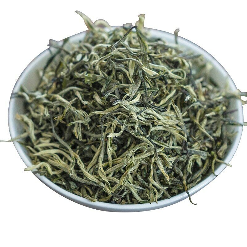 Supreme Organic Early Spring Snowy Mountain Dian Lv Silver Tips Yunnan Green Tea Main image