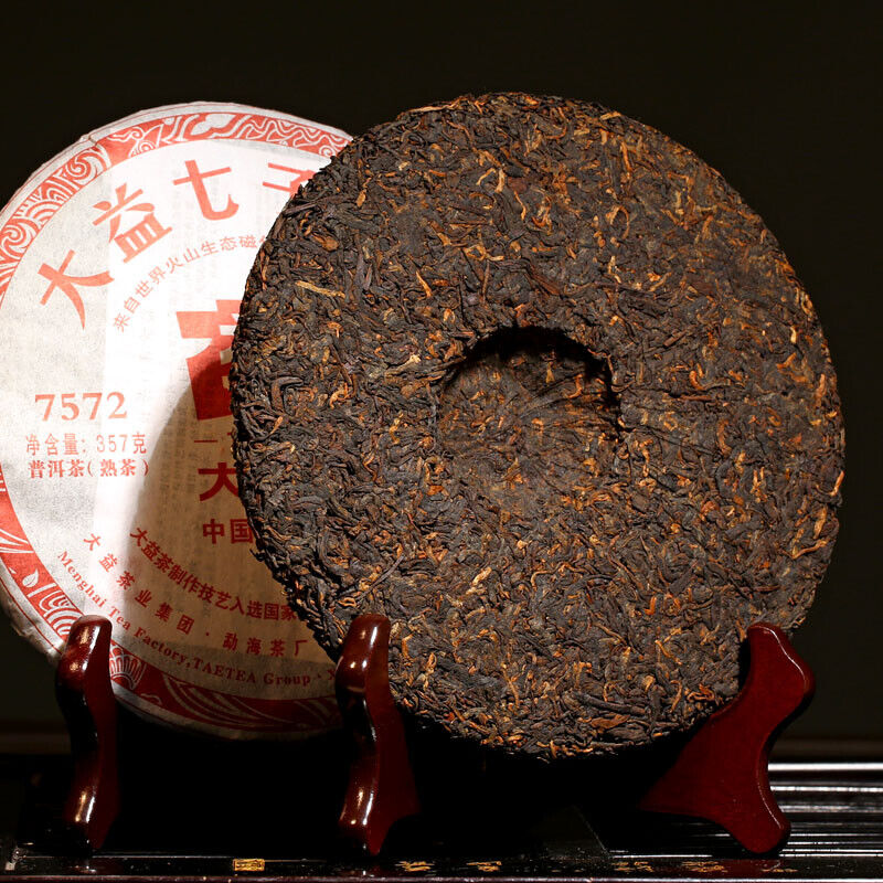Year TAETEA Menghai Classic 7572 Pu-erh Ripe Puer Dayi Shu Puerh Tea 357g Secondary image