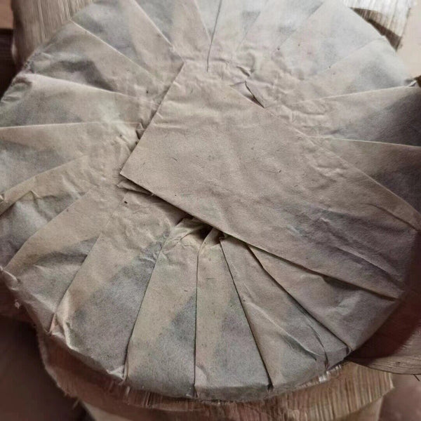 357g Yunnan Raw Pu-erh Tea Cake Yiwu Tongqinghao Puerh Raw Tea Pu'er Cake Tea
