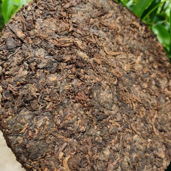 Lao Cha Tou * Yongde Ancient Tree Pu-erh Tea Cake 380g Ripe Pu'er Puer Tea