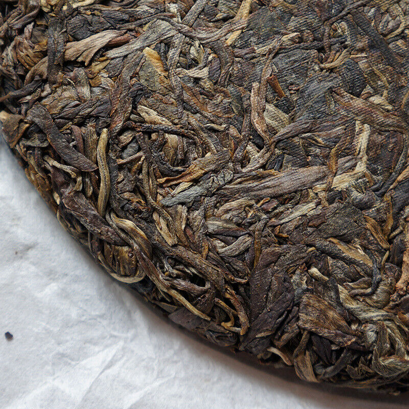 HAIWAN Brand Raw Pu'er Old Comrade Menghai Chunxiao Pu-erh Tea Cake 357g