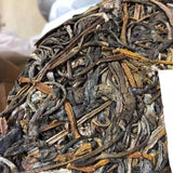 Ding Chun Yuan Wild Jingmai Pangxie Jiao Feet of Crab Pu-erh Tea  357g Raw