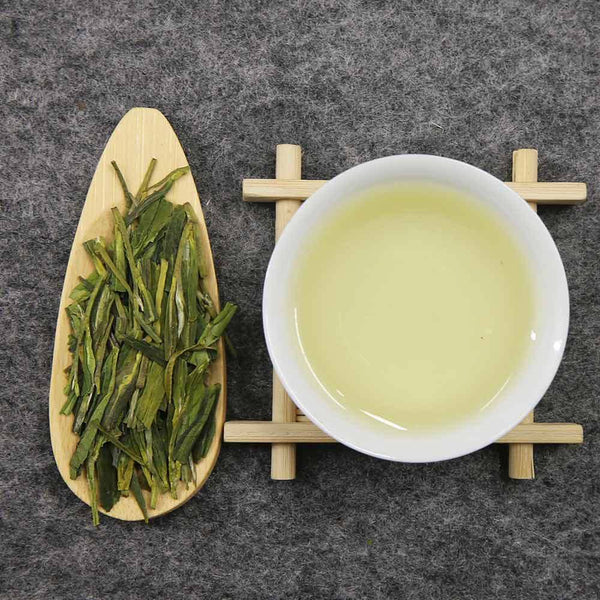 Chinese Green Tea Dragon Well New Spring Organic Tea Longjing