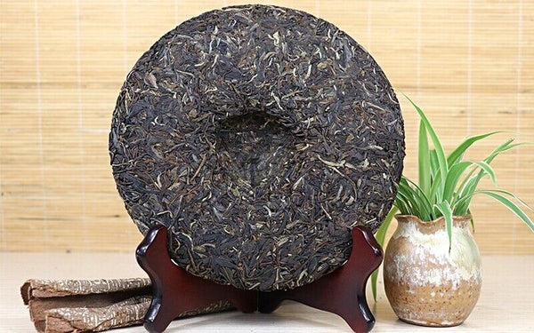 Milestone Green Cake * BAJIAOTING Pu'er Tea Bulang Mountain Puer Raw Tea 357g