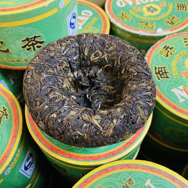CIFbuy 2008 Year Yunnan Nanqiao Tuocha Pu-erh Tuo Cha Puer Tea Raw 250g Gold Award
2008年云南南桥沱茶普洱生茶250克金奖