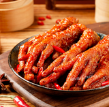 130g x 2 Tüten Liangpinpuzi Würzige Hühnerfüße Chinesische Snacks 良品铺子虎皮凤爪香辣味