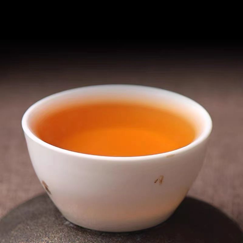 Song Pin Hao Old Raw Tea Yunnan Pu'er Tea Ancient Tree Tea Blue Label 357g