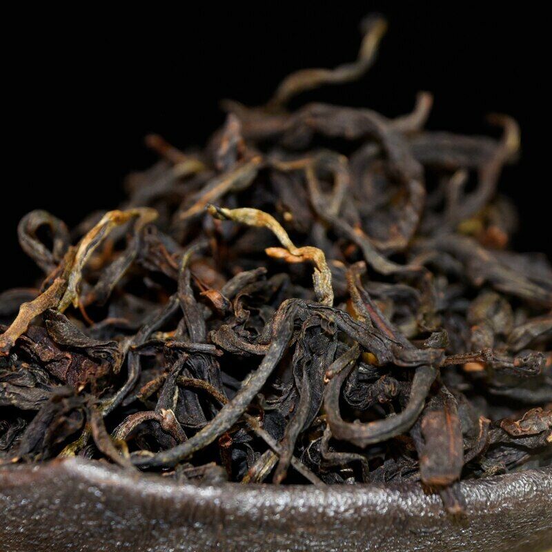 Yunnan Black Chinese Tea Fengqing Wild Tea Red with Sweet Honey Notes 250g
