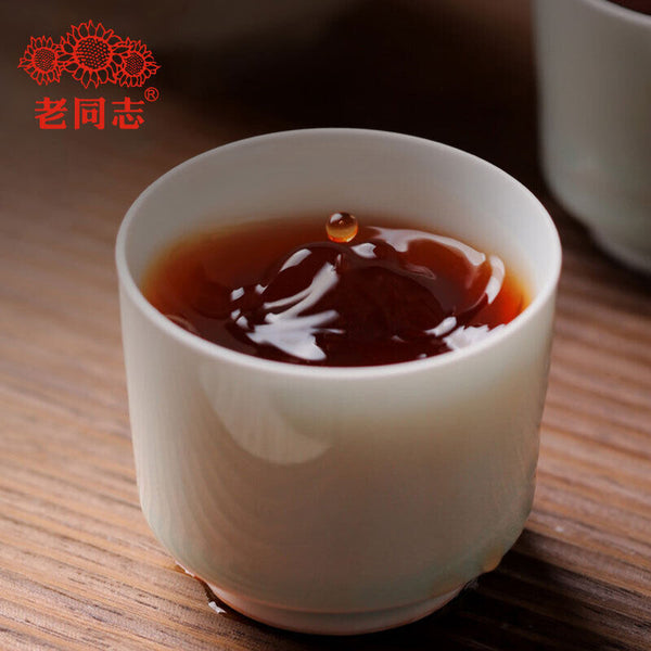 Special Batch 221 Ripe Puer Yunnan Old Comrade Haiwan Shu Puer Tea 400g