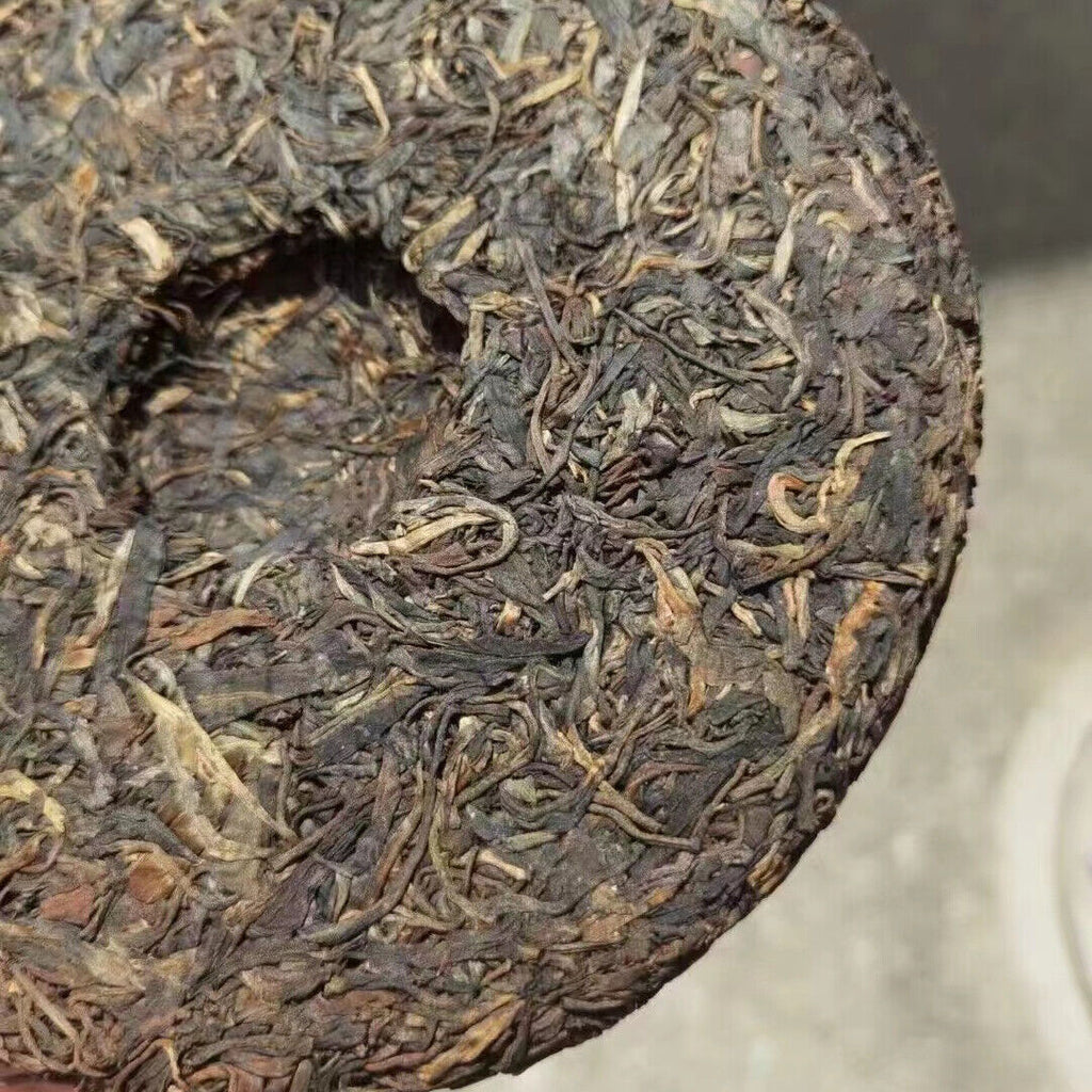 357g Yunnan Old Puerh Tea Cake Dayi Aged Pu'er Raw Tea Premium Pu-erh Cake Tea