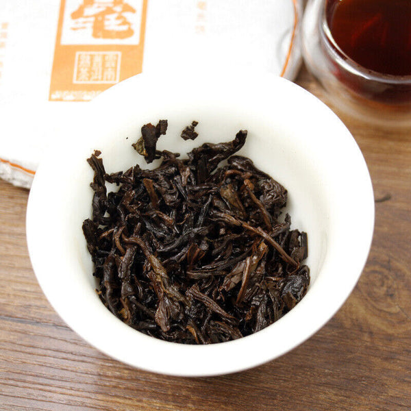 Jinhao Pu 'er Tea Yunnan Brown Mountain Black Tea 200g Cake Tea
