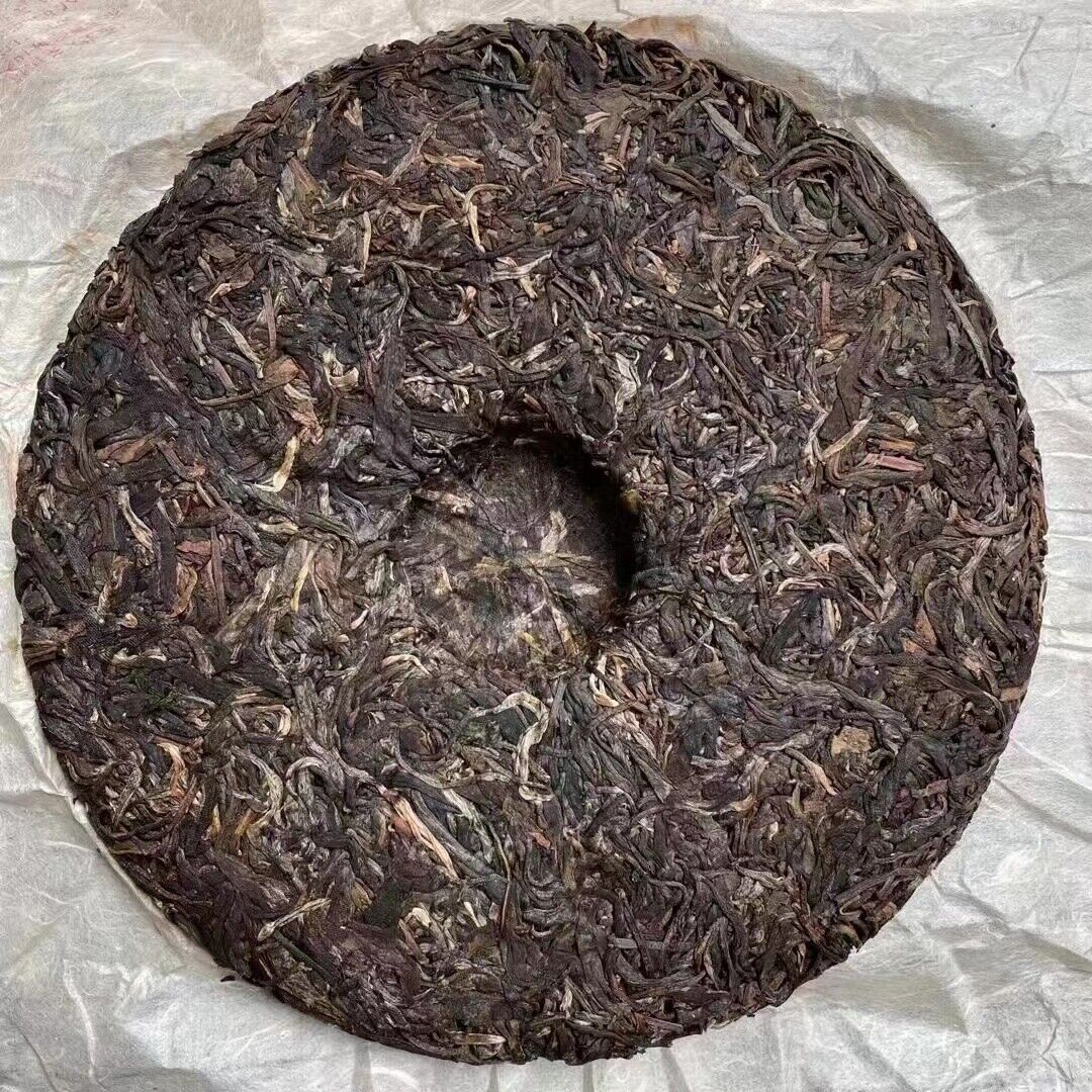 357g Yunnan Raw Pu'er Tea Cake  Menghai Qizi Pu-erh Raw Tea Old Puerh Tea