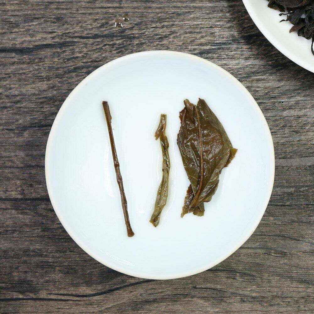 Chinese Feng Huang Dancong Chaozhou Phoenix Spring Dancong Oolong Tea