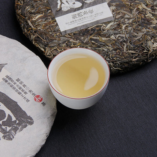 400g Haiwan Old Comrade Liangyuan Raw Tea Cake Yunnan Pu'er Tea