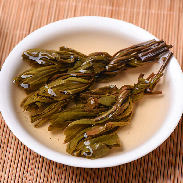 Yong De Big Snow Mountain Bian Zi Pigtails Old Tree Puer Tea Cake Raw 400g