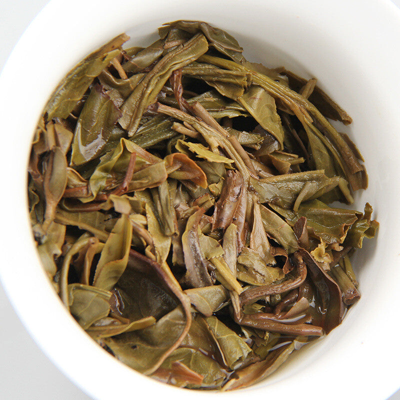 Yunnan Menghai Classical 8582 Raw Puer Tea Brick Old Tree Sheng Puerh 250g