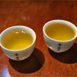 357g Iceland Old Tree Puerh Raw Tea Yunnan Classical Pu-erh Tea Cake Green Tea