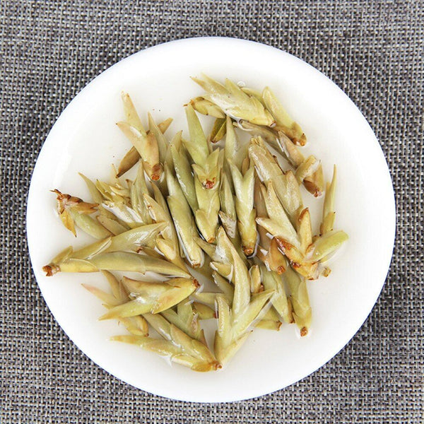 Yunnan Fresh Sheng Puer Tea 357g Early Spring Bud Raw Puer Tea