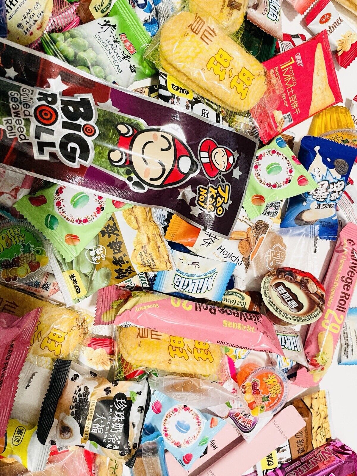 100 Piece Lot Asian Snack Box Japanese Korean Chines Variety Treat Sample Tester