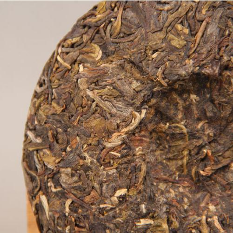 Thé Pu'er cru 100g petit gâteau thé Pu'er du vieil arbre des montagnes profondes