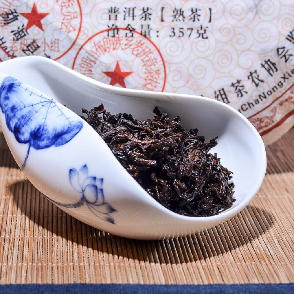 2008 Year Sanpa Lao Ban Zhang Ripe Puerh Pu'er Natural Shu Puer Tea 357g Black Secondary image
