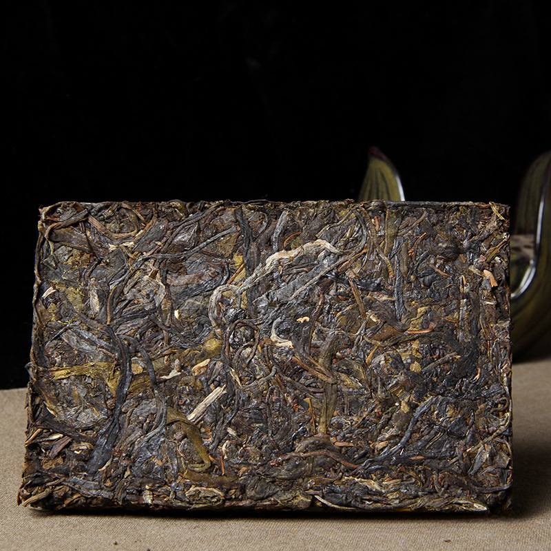 500g Yunnan Raw Pu-erh Tea Yiwu Ancient Tree Puerh Tea Brick Pu'er Shengcha Main image