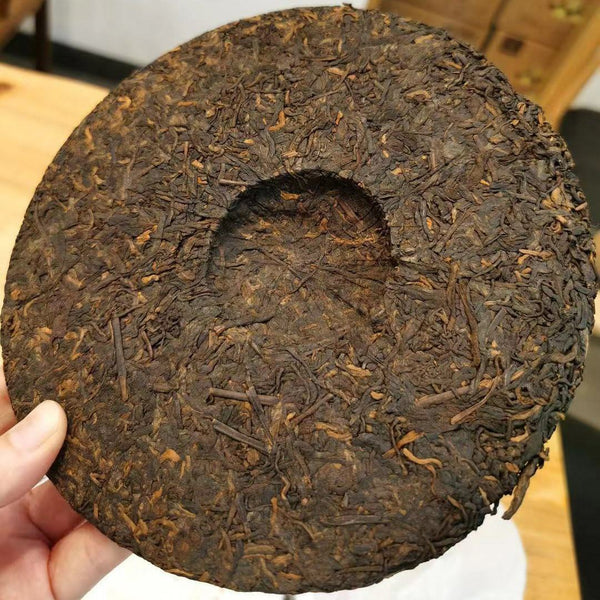 7572 Menghai Dayi Puer Tea Cake TAETEA Pu-erh China Yunnan Pu'er 357g Ripe