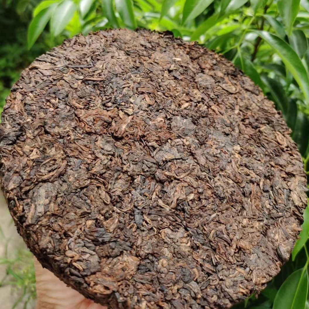 Lao Cha Tou * Yongde Ancient Tree Pu-erh Tea Cake 380g Ripe Pu'er Puer Tea