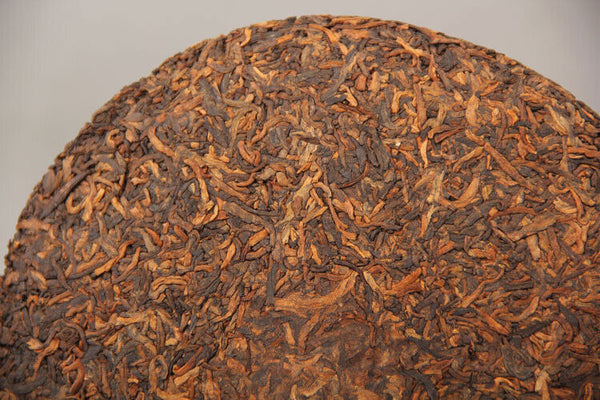Pu'er Cooked Ripe Tea Yunnan Puer Gongting Golden Bud Pu-erh Tea Cake 357g