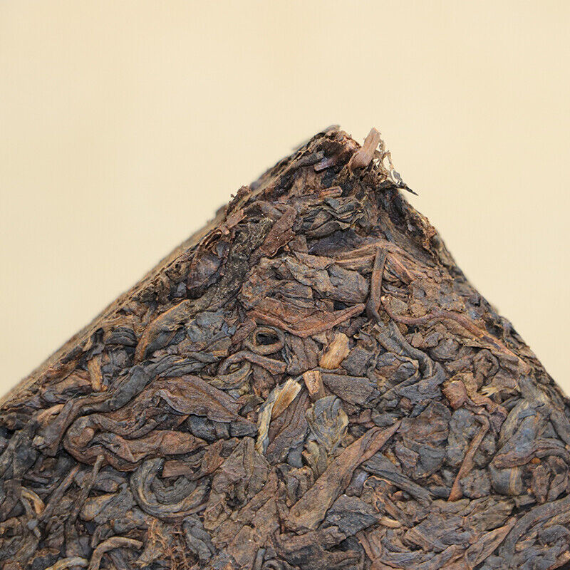 Haiwan Old Comrade Shu Puer Tea 7588 Yunnan Ripe Pu-erh Tea Brick 250g 201