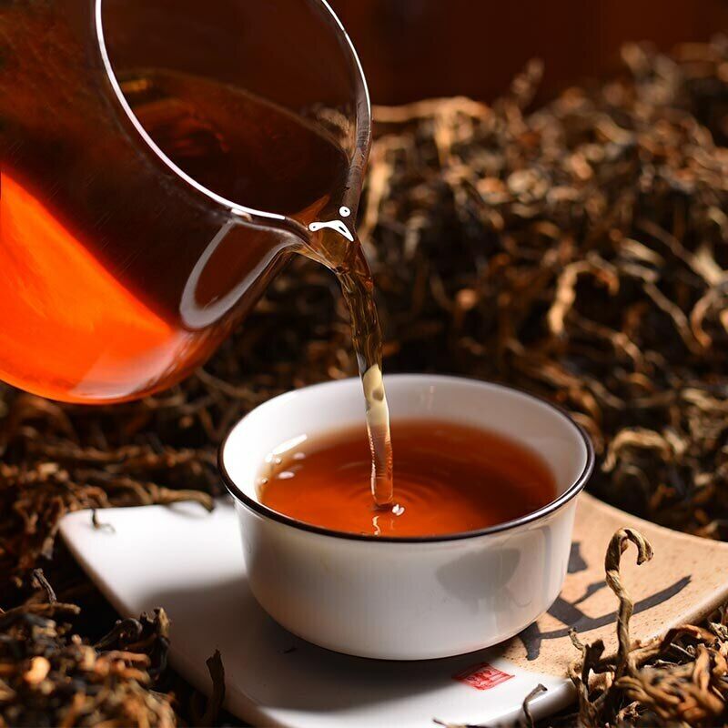 Xiang Gui Jin Hao Yunnan Feng Qing Dianhong Dian Hong Maofeng Black Tea 400g Secondary image