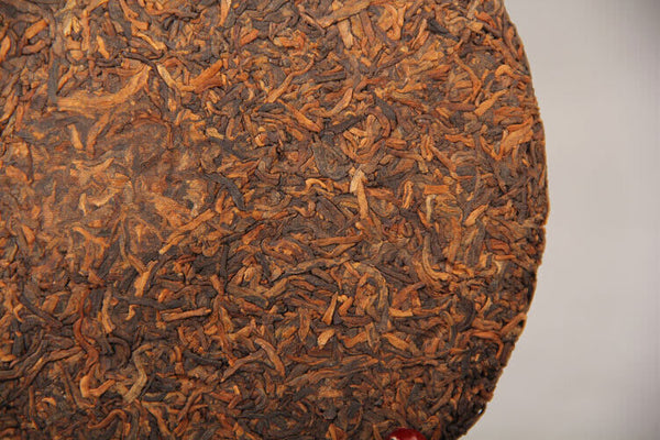 Pu'er Cooked Ripe Tea Yunnan Puer Gongting Golden Bud Pu-erh Tea Cake 357g