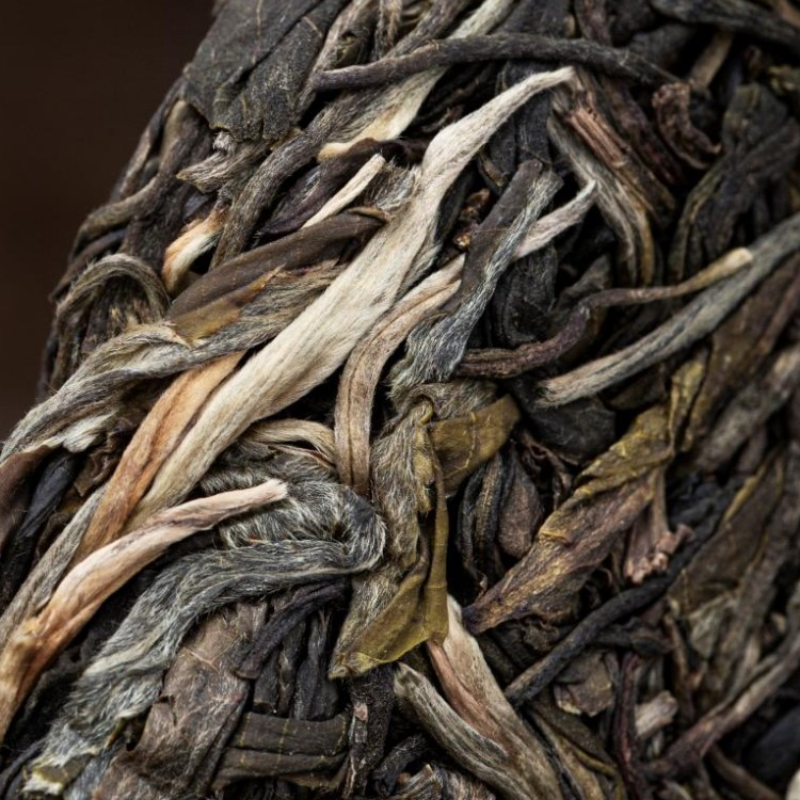 Wan Gong Raw Pu'er Tea Cake 357g Yiwu Ancient Tree Pu-erh Tea Organic Green Tea