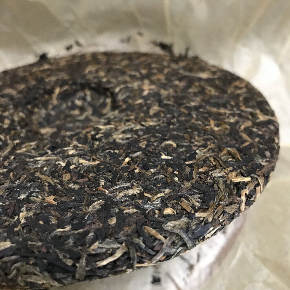 Silver Needle Tributary Puer Meng Hai Qiao Mu Ye Sheng Cha Raw Pu'er 250g