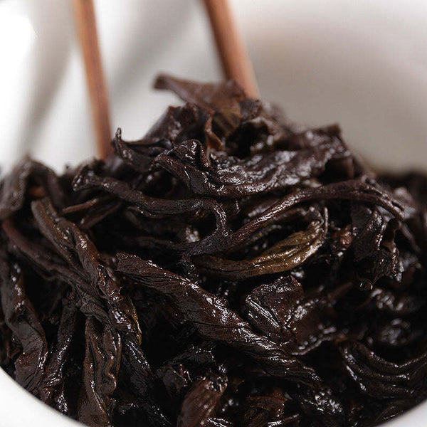 Yunnan Pu'er Brick Tea Yugong Golden Buds Ripe Pu-erh Tea Puerh Cooked Tea 250g