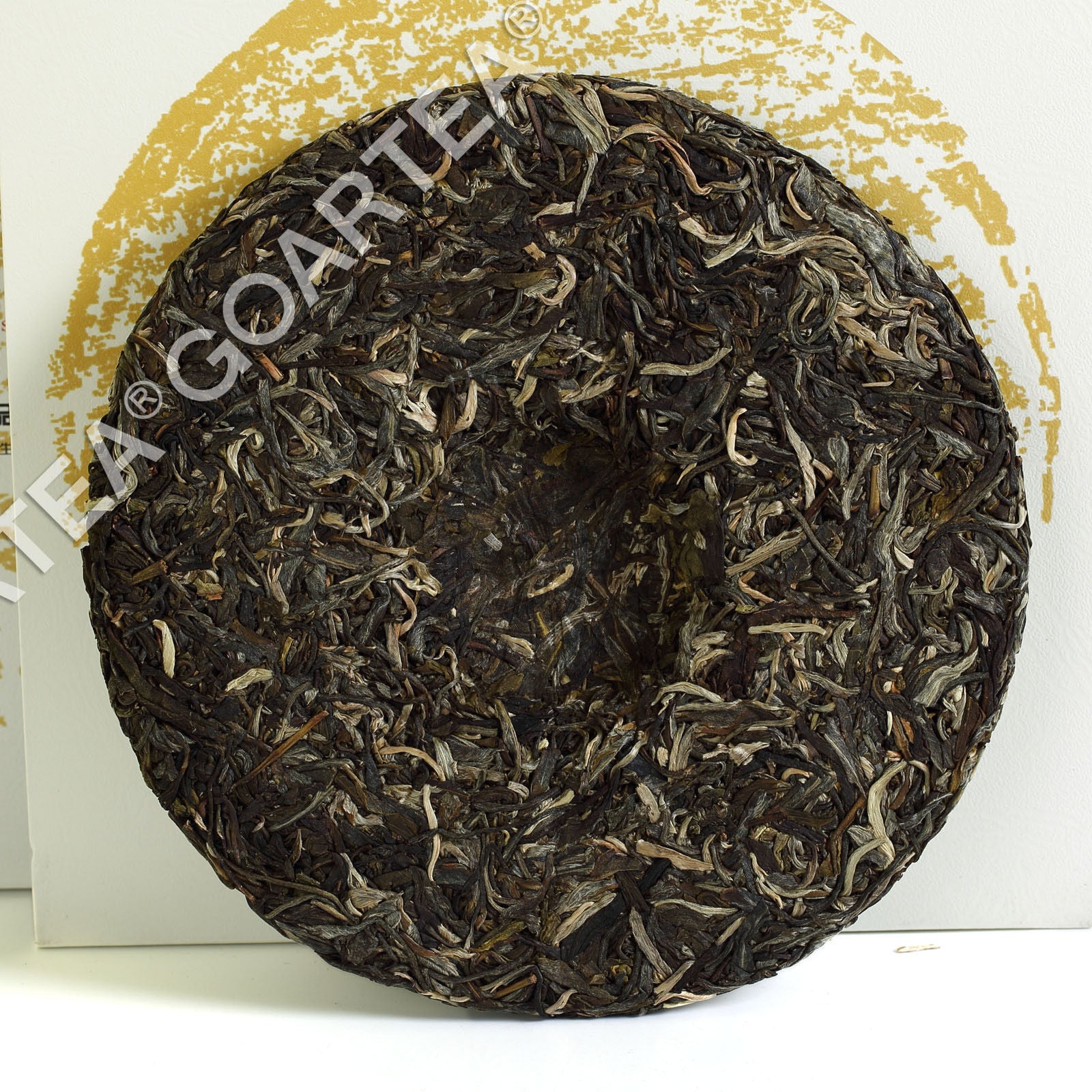 357g Yunnan puer Pu'er Puerh Tea Iceland King Raw Cake Spring Ancient Tree