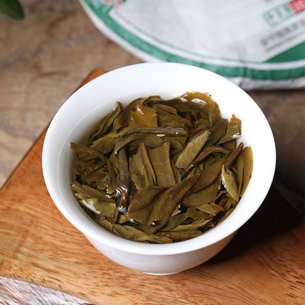 Haiwan Raw Pu-erh 9948 Menghai Pu'er Batch 201 Sheng Puer Tea Cake 357g