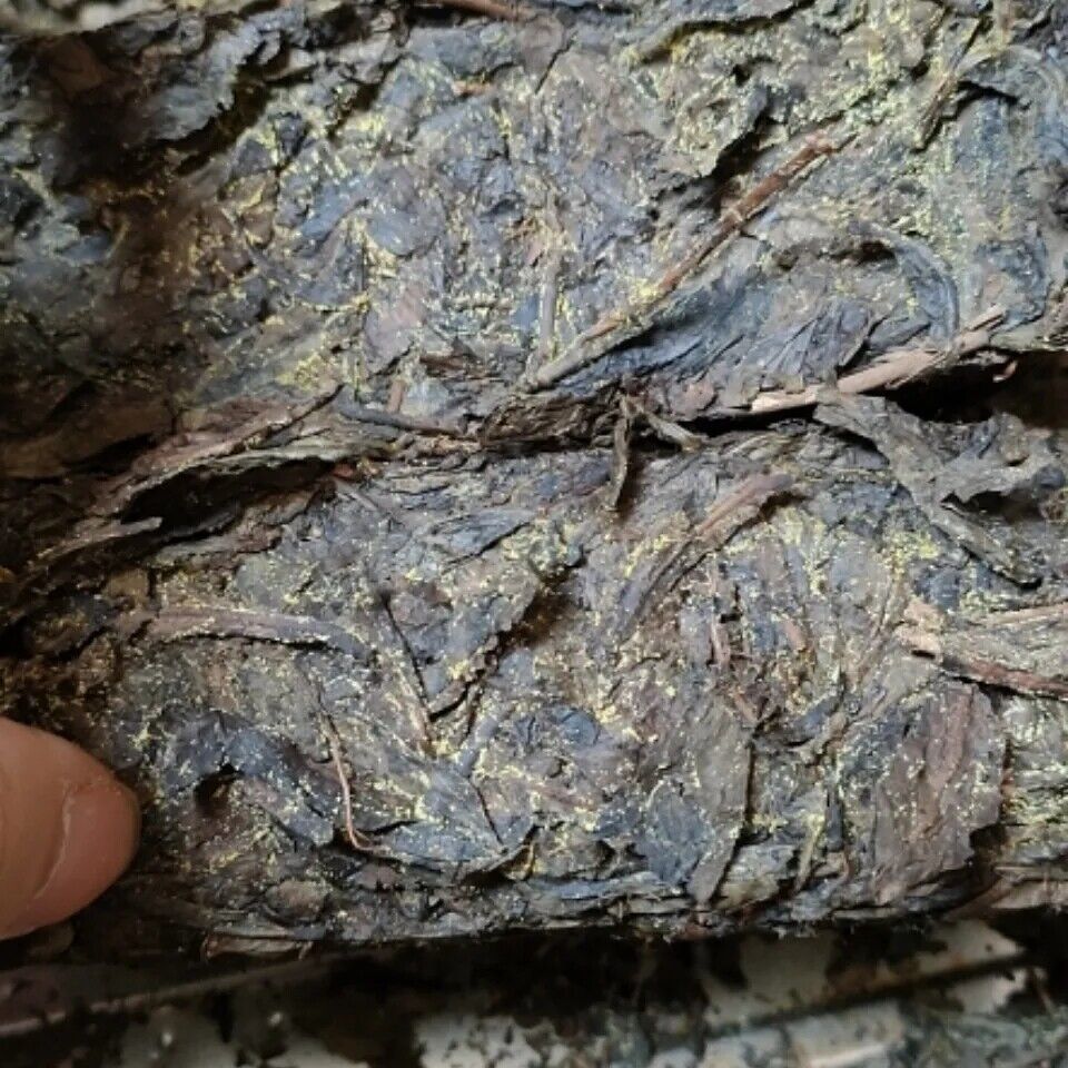 Anhua Black Tea Jinhua Golden Flower Tea Brick 1000g Fu Zhuan Tea