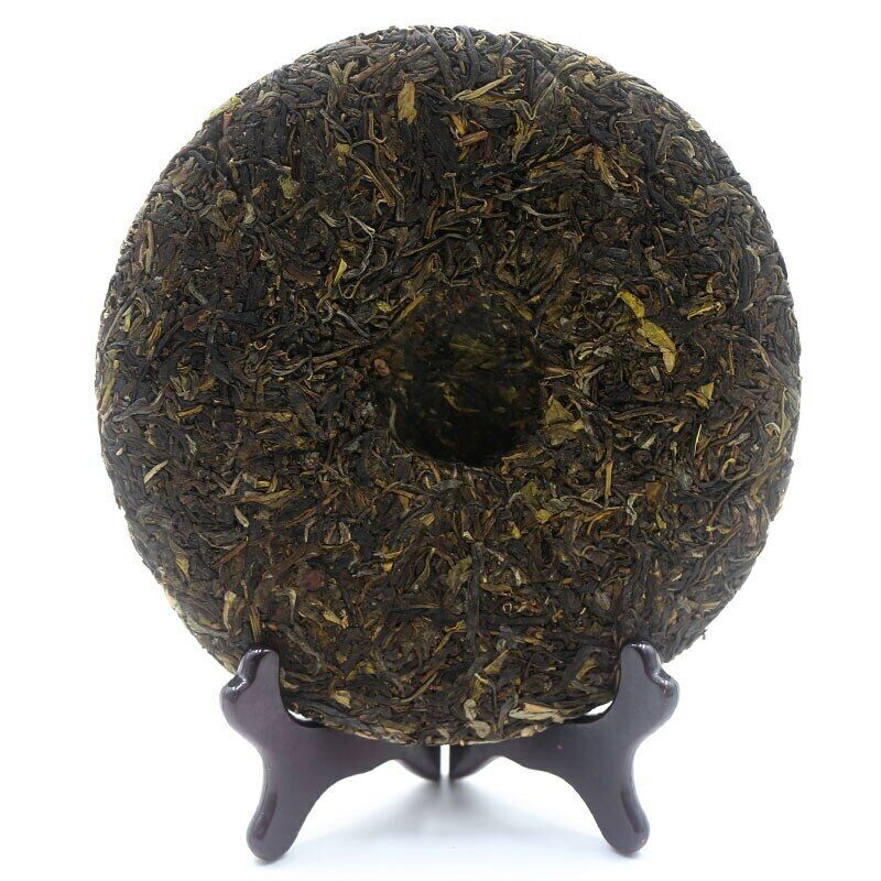 Cake Big Snowy Mountain Iceland Early Spring Tea Raw Pu erh Tea Cake 400g