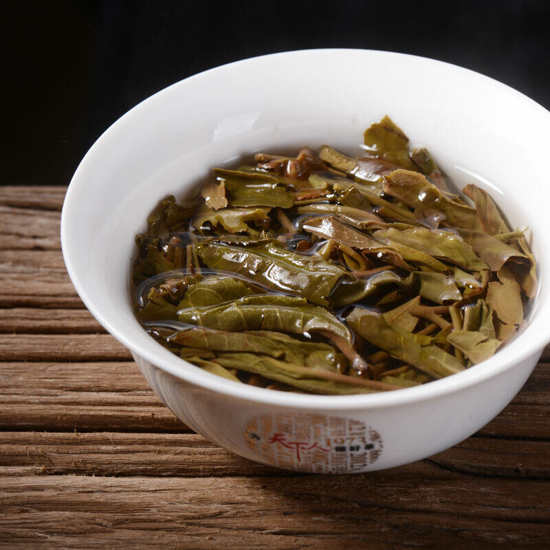 HAIWAN Brand Old Comrade Zhu Yuan Yu Run Pu-erh Tea Cake  400g Raw Puer