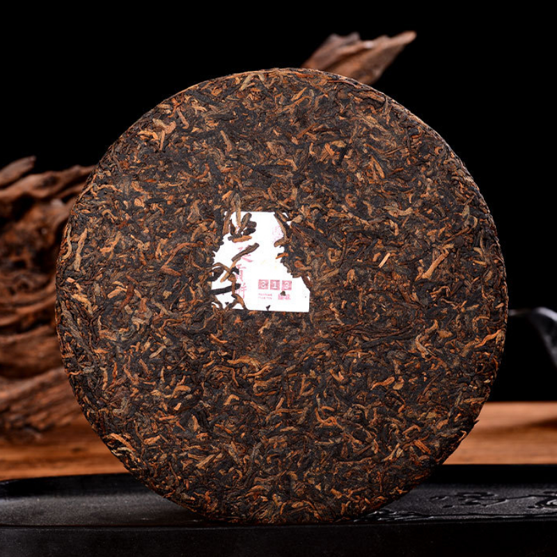 Gâteau de thé cuit Pu'er Palace thé mûr pu-erh thé noir chinois Pu'er 357g