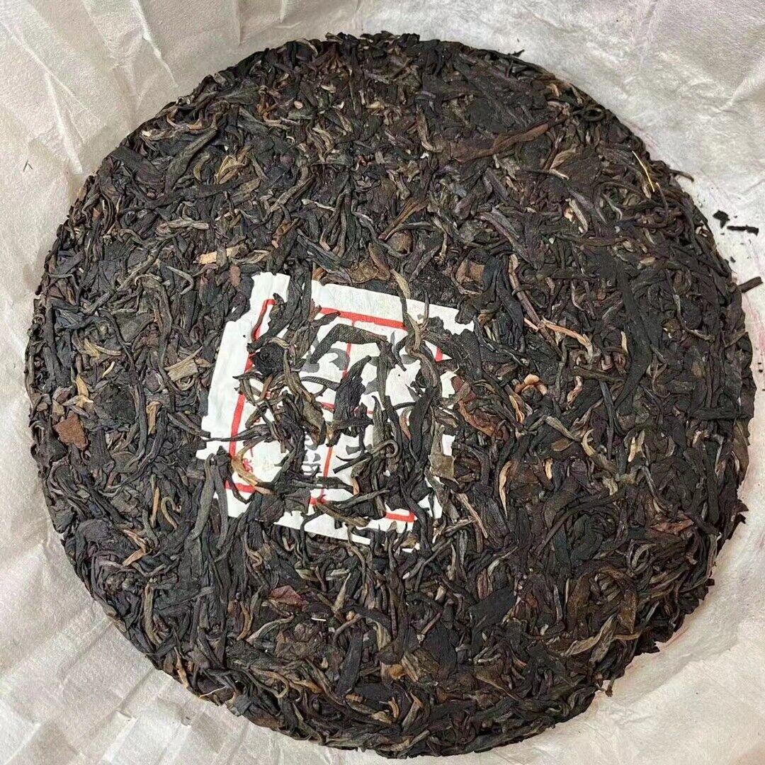 357g Yunnan Old Puerh Tea Daxueshan Sheng Pu-erh Tea Cake Aged Pu'er Tea