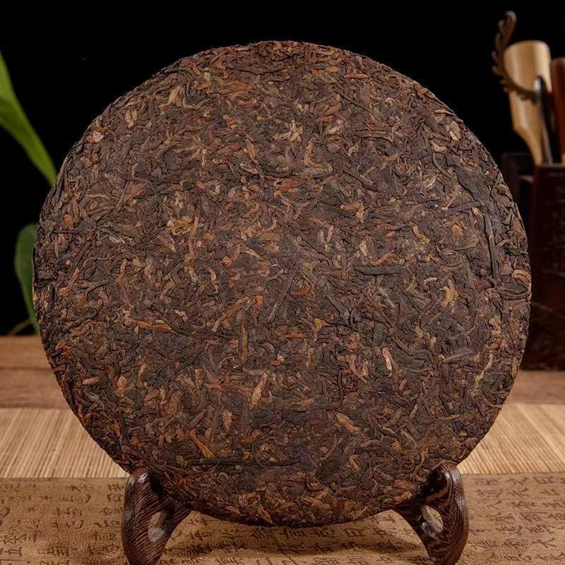 Palace Golden Buds Puerh Ripe Tea Cake Yunnan Pu-erh Cooked Tea Black Tea 357g