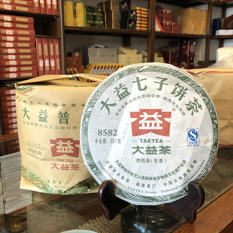 TAETEA 8582 Yunnan Menghai Dayi Pu-erh Green Cake Puer Pu Er Tea 357g Raw