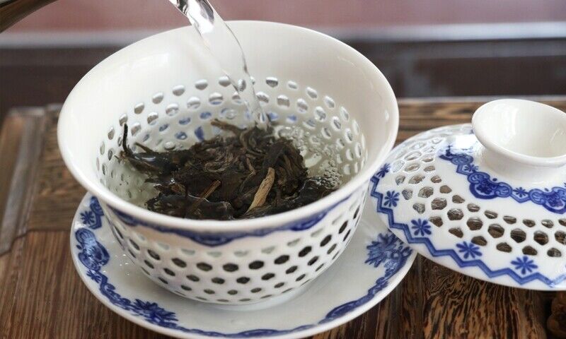 Menghai BA JIAO TING 7540 Pu-erh Tea Cake 357g Raw Pu'er Tea Qi Zi Cake