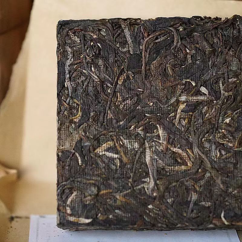 Thé Pu'er en brique Laoshu Pu'er, 250g, thé Pu'er cru Menghai Pasha