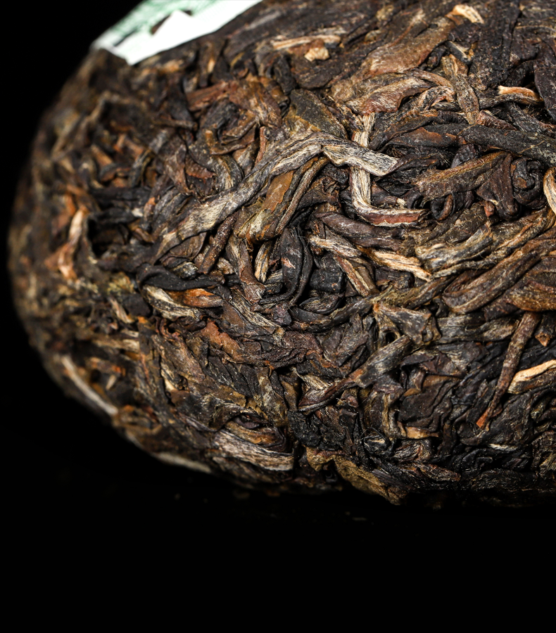Yunnan Menghai Ba Jiao Ting Sheng Tuo Cha Bulang Mt. Pu'er Tea Raw 500g Box