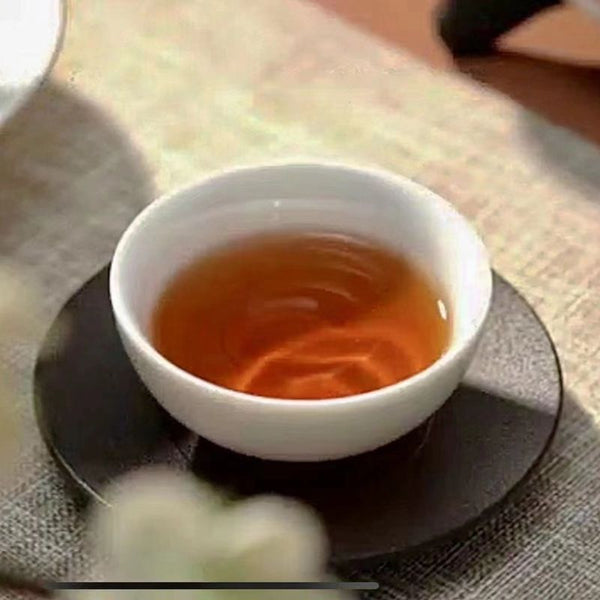 YU LU RUN ZE * Menghai Dayi Pu'er Tea Cake Pu-erh Yunnan Puer 357g Ripe
